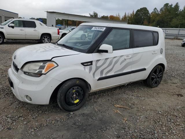 KIA SOUL + 2011 with VIN KNDJT2A29B7276615 - Photo from auction