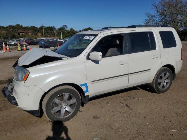 HONDA PILOT TOUR 2015 with VIN 5FNYF4H96FB047409 - Photo from auction
