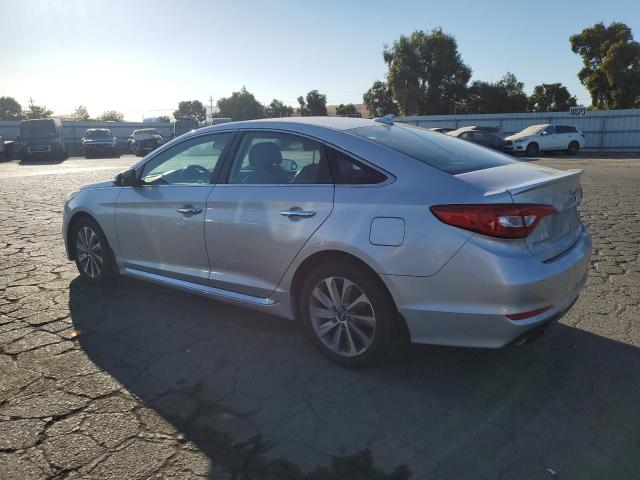Photo 2 from auction – 2015 HYUNDAI SONATA with VIN 5NPE34AF7FH141182