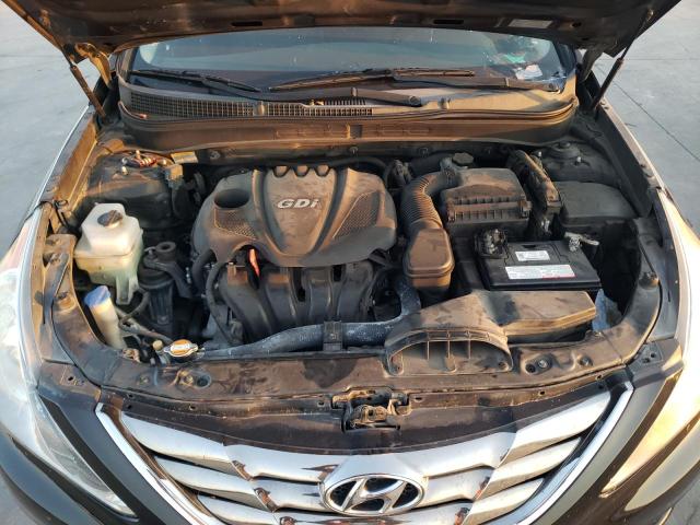 Photo 11 from auction – 2011 HYUNDAI SONATA SE with VIN 5NPEC4AC0BH082685