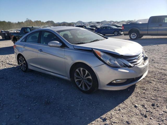 Photo 4 from auction – 2014 HYUNDAI SONATA SE with VIN 5NPEC4ABXEH840608