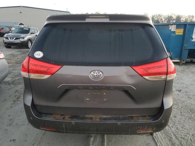 Photo 6 from auction – 2011 TOYOTA SIENNA XLE with VIN 5TDYK3DC2BS146600