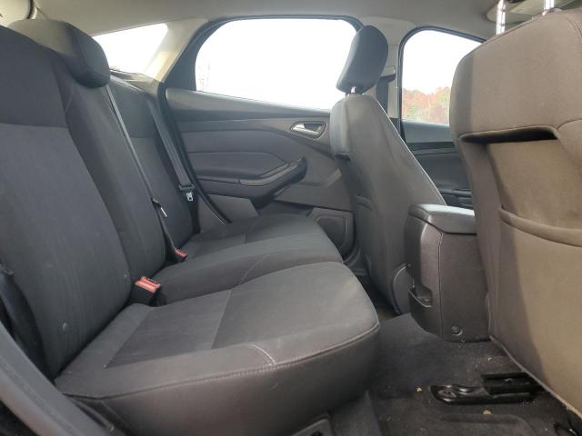 Photo 10 from auction – 2015 FORD FOCUS SE with VIN 1FADP3K25FL371827