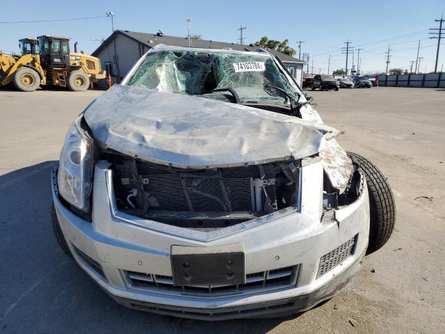 Photo 5 from auction – 2016 CADILLAC SRX LUXURY with VIN 3GYFNEE37GS529566