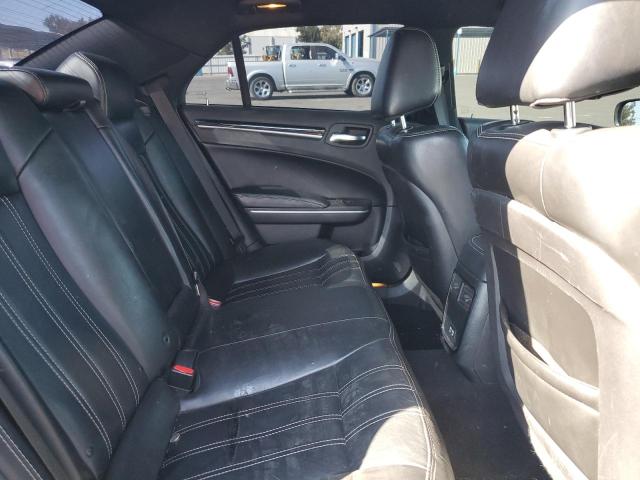 Снимка 10 от търг – 2019 CHRYSLER 300 S с VIN 2C3CCABG1KH562898