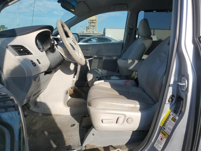 Photo 7 from auction – 2013 TOYOTA SIENNA LE with VIN 5TDKK3DC1DS403612