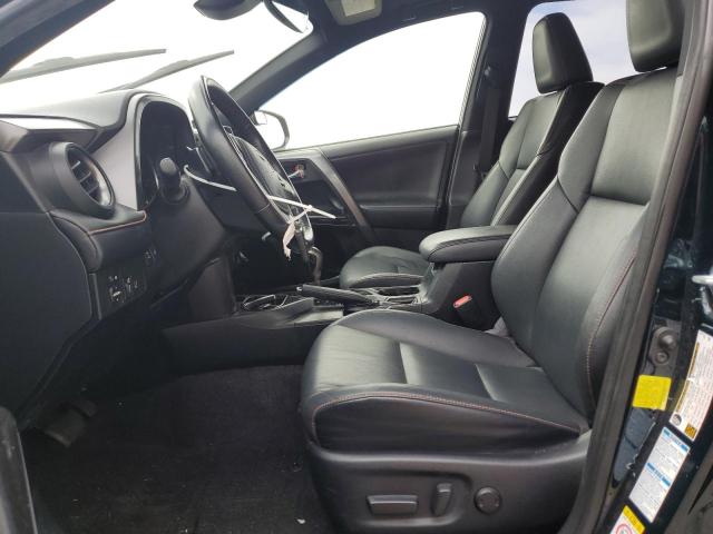 Photo 7 from auction – 2018 TOYOTA RAV4 SE with VIN JTMJFREV9JJ190968