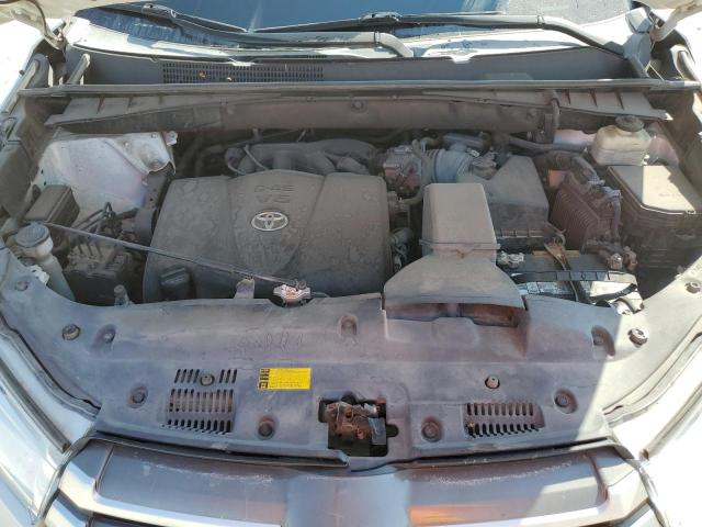 صورة رقم 12 من المزاد - 2018 TOYOTA HIGHLANDER مع VIN 5TDKZRFH7JS534143