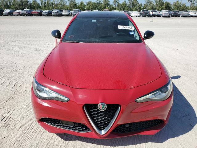 Photo 5 from auction – 2017 ALFA ROMEO GIULIA with VIN ZARFAEBN5H7536786