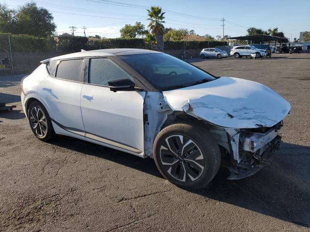 Photo 4 from auction – 2022 KIA EV6 GT LIN with VIN KNDC44LA4N5067708
