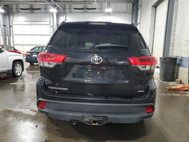 Photo 6 from auction – 2019 TOYOTA HIGHLANDER with VIN 5TDBZRFH4KS916230