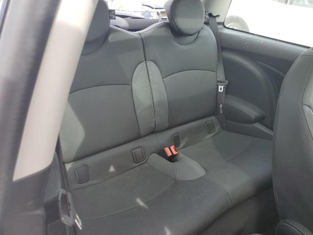 Photo 10 from auction – 2010 MINI COOPER S with VIN WMWMF7C55ATZ68902
