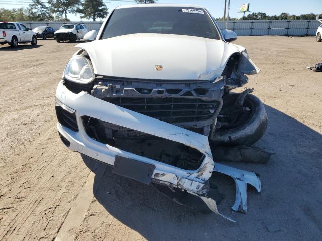 Photo 5 from auction – 2017 PORSCHE CAYENNE with VIN WP1AA2A27HKA81008