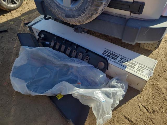 Photo 13 from auction – 2012 JEEP WRANGLER U with VIN 1C4BJWFG3CL103865