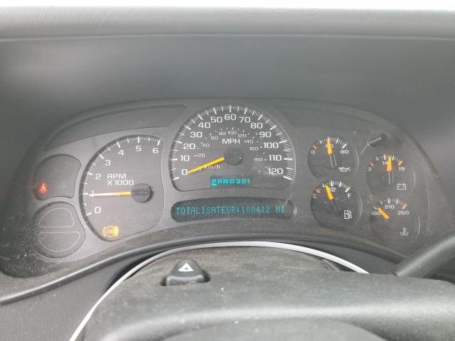 Photo 9 from auction – 2004 CHEVROLET SILVERADO with VIN 2GCEK19T141197788