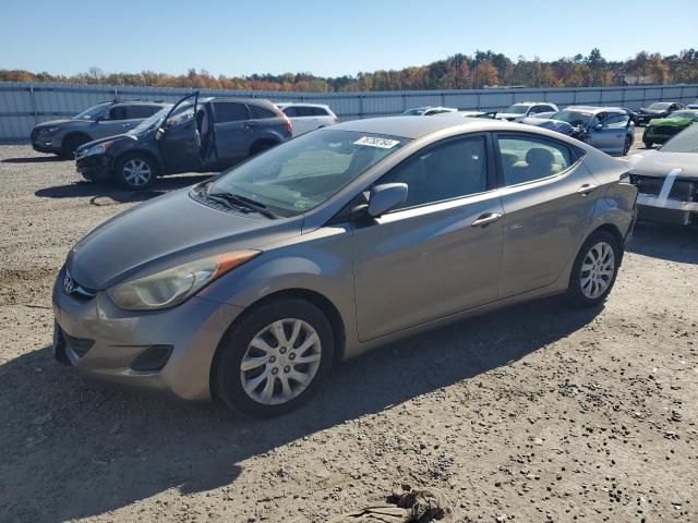 HYUNDAI ELANTRA GL 2011 with VIN 5NPDH4AE8BH025293 - Photo from auction