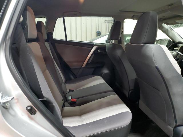 Photo 11 from auction – 2015 TOYOTA RAV4 XLE with VIN JTMRFREV4FD173634