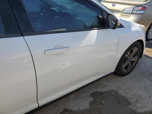 Photo 12 from auction – 2014 FORD FOCUS SE with VIN 1FADP3F22EL448128