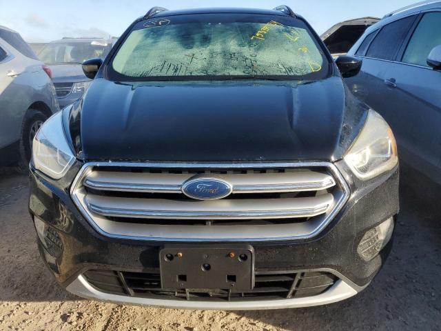 Photo 5 from auction – 2017 FORD ESCAPE SE with VIN 1FMCU9GD5HUE41976
