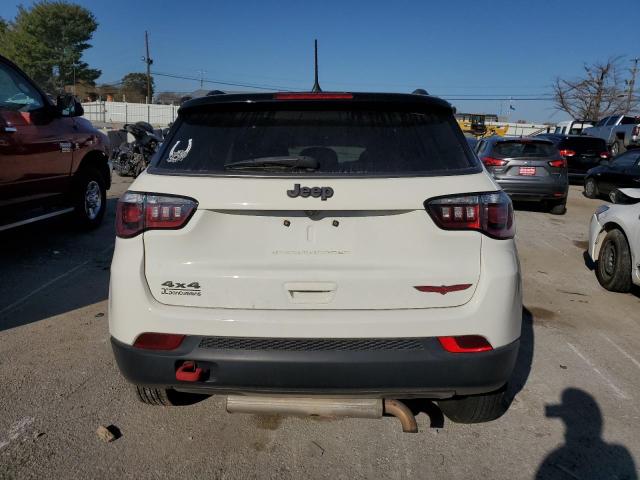 Photo 6 from auction – 2018 JEEP COMPASS TR with VIN 3C4NJDDB3JT129909