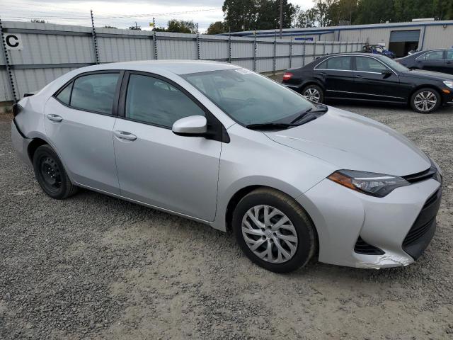 Photo 4 from auction – 2017 TOYOTA COROLLA L with VIN 2T1BURHE8HC833919