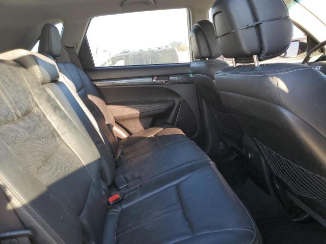 Photo 11 from auction – 2011 KIA SORENTO SX with VIN 5XYKWDA2XBG135224