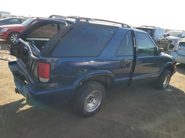 Photo 3 from auction – 2001 CHEVROLET BLAZER with VIN 1GNCT18W91K189599