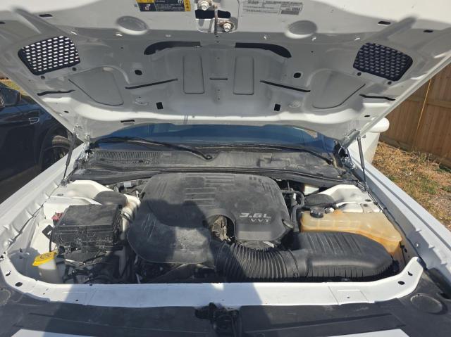 Photo 7 from auction – 2019 DODGE CHALLENGER with VIN 2C3CDZAG7KH632854