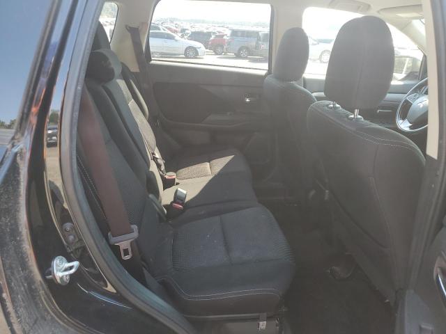 Photo 11 from auction – 2016 MITSUBISHI OUTLANDER with VIN JA4AD2A34GZ016473