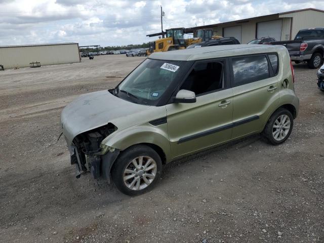 KIA SOUL + 2013 with VIN KNDJT2A62D7632358 - Photo from auction