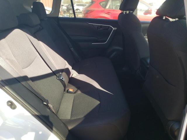 Photo 10 from auction – 2021 TOYOTA RAV4 LE with VIN 2T3H1RFV4MW151092