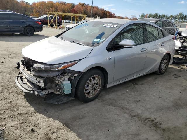 TOYOTA PRIUS PRIM 2017 with VIN JTDKARFP0H3003585 - Photo from auction