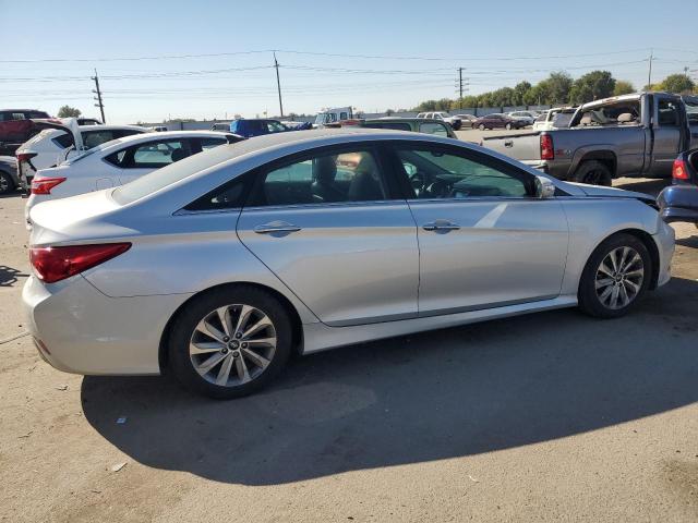 Photo 3 from auction – 2014 HYUNDAI SONATA SE with VIN 5NPEC4AC3EH839809