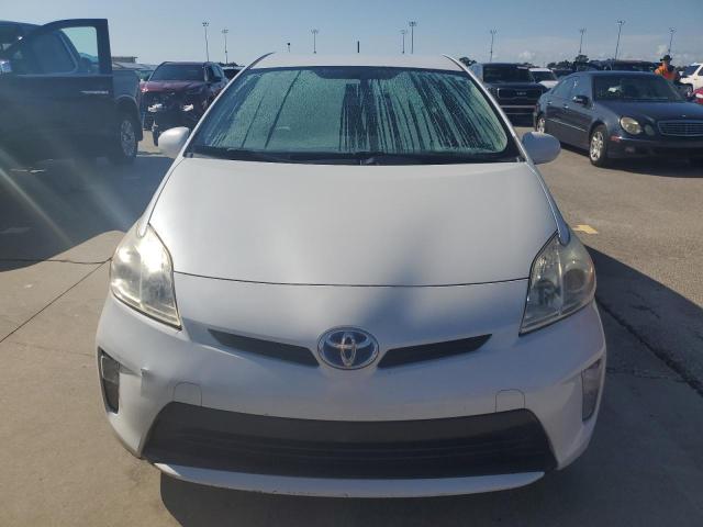 Photo 5 from auction – 2014 TOYOTA PRIUS with VIN JTDKN3DU6E0386004