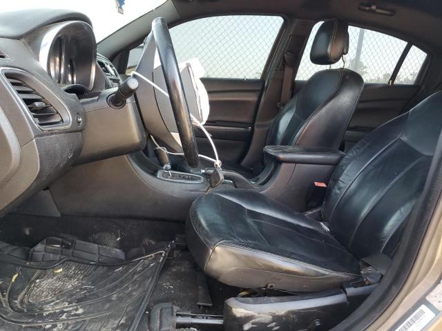 Photo 7 from auction – 2012 CHRYSLER 200 LIMITE with VIN 1C3CCBCG2CN326564
