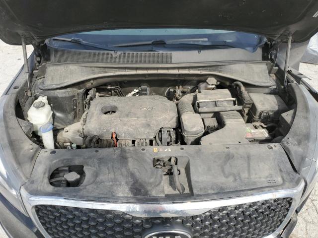 Photo 12 from auction – 2016 KIA SORENTO LX with VIN 5XYPG4A34GG011372
