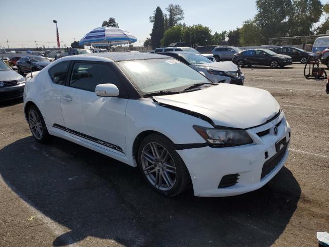 Photo 4 from auction – 2012 TOYOTA SCION TC with VIN JTKJF5C74C3041820