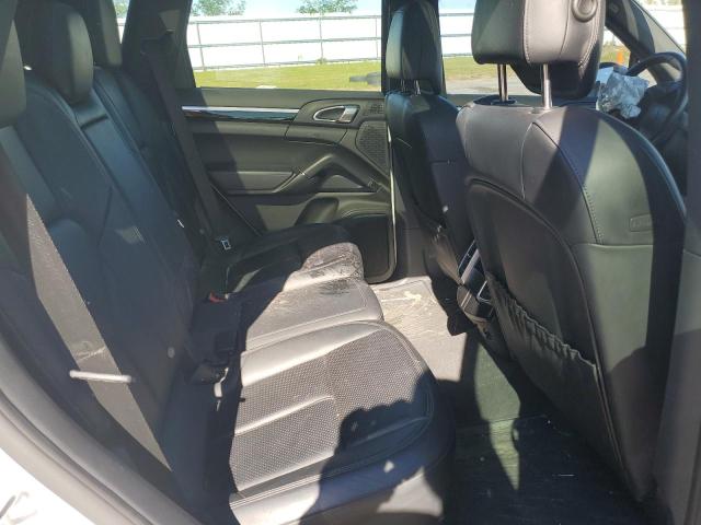 Photo 11 from auction – 2014 PORSCHE CAYENNE with VIN WP1AA2A24ELA91209