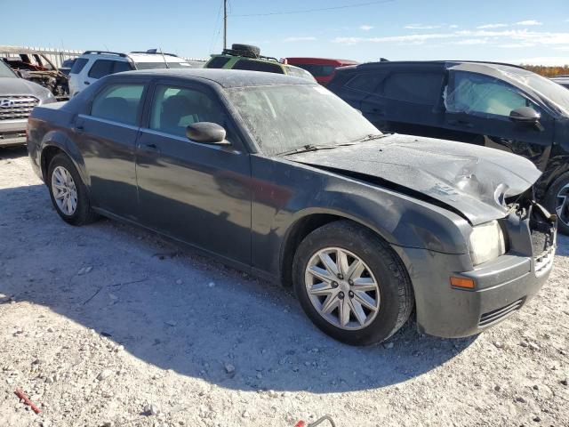 Photo 4 from auction – 2008 CHRYSLER 300 LX with VIN 2C3KA43R28H146600