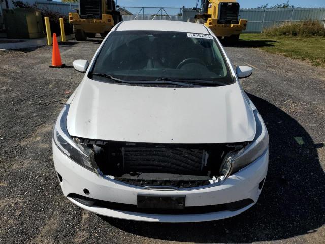 Photo 5 from auction – 2018 KIA FORTE LX with VIN 3KPFL4A75JE247897