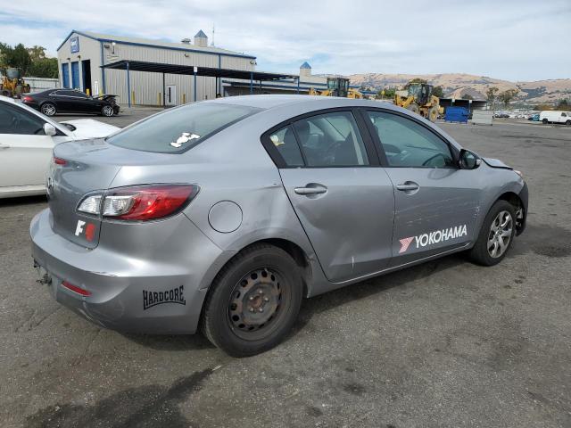 Photo 3 from auction – 2013 MAZDA 3 I with VIN JM1BL1TG2D1783028