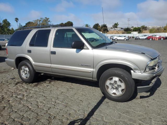 Photo 4 from auction – 2004 CHEVROLET BLAZER with VIN 1GNDT13X44K138164