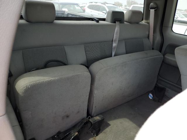Photo 10 from auction – 2005 FORD F150 with VIN 1FTRX12W75NA10304
