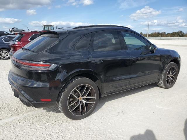 Photo 3 from auction – 2023 PORSCHE MACAN BASE with VIN WP1AA2A58PLB02645
