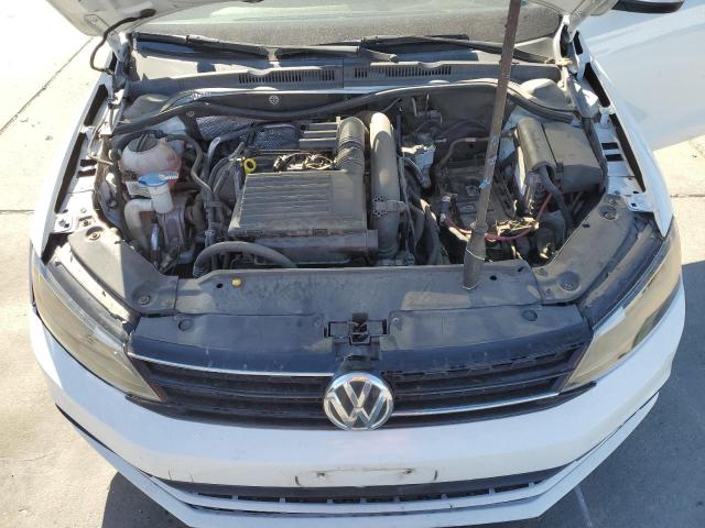 Photo 11 from auction – 2017 VOLKSWAGEN JETTA SE with VIN 3VWDB7AJ6HM258444