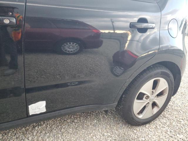 Photo 12 from auction – 2016 KIA SOUL with VIN KNDJN2A20G7830206