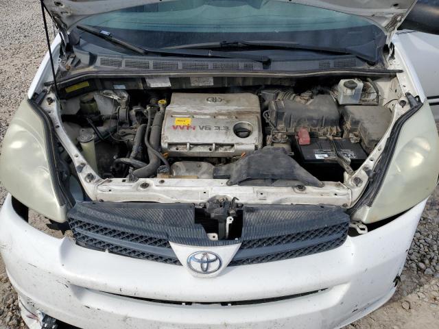 Photo 11 from auction – 2004 TOYOTA SIENNA CE with VIN 5TDZA23C44S011561