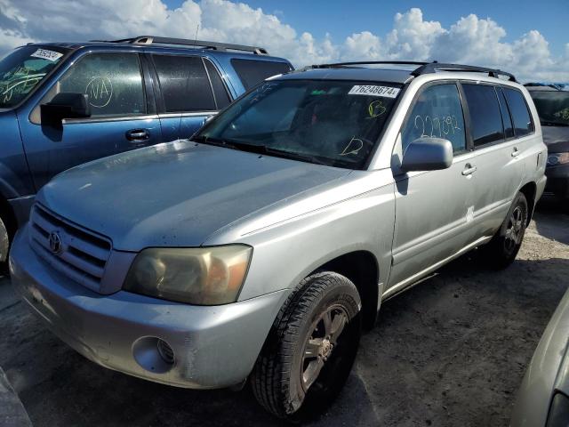 TOYOTA HIGHLANDER 2004 with VIN JTEDP21A140001837 - Photo from auction
