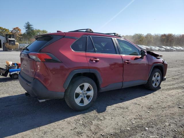 Photo 3 from auction – 2019 TOYOTA RAV4 XLE with VIN JTMW1RFV8KD015131