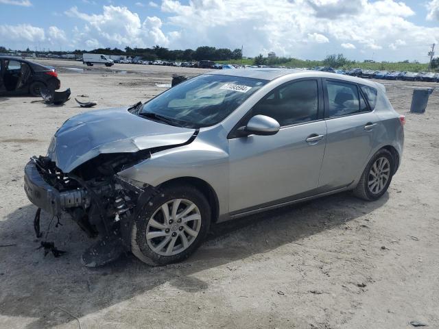MAZDA 3 I 2012 con VIN JM1BL1M74C1583295 - Foto de la subasta